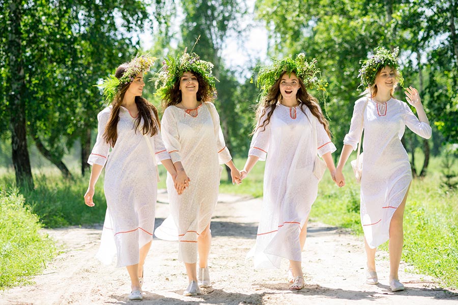 A cozy shot with Slavic girls — straight from Bern