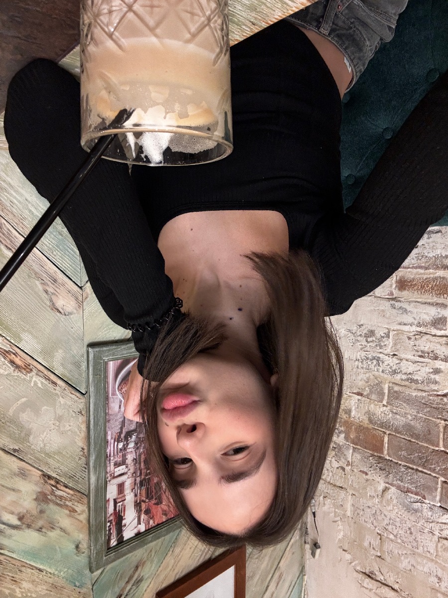 Fresh photos, fresh mood — Tina online in Bern