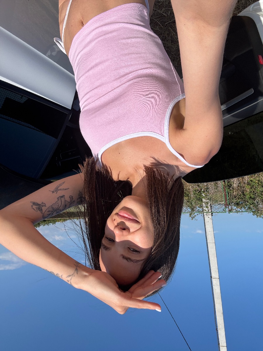 Sexy model Tina in Bern